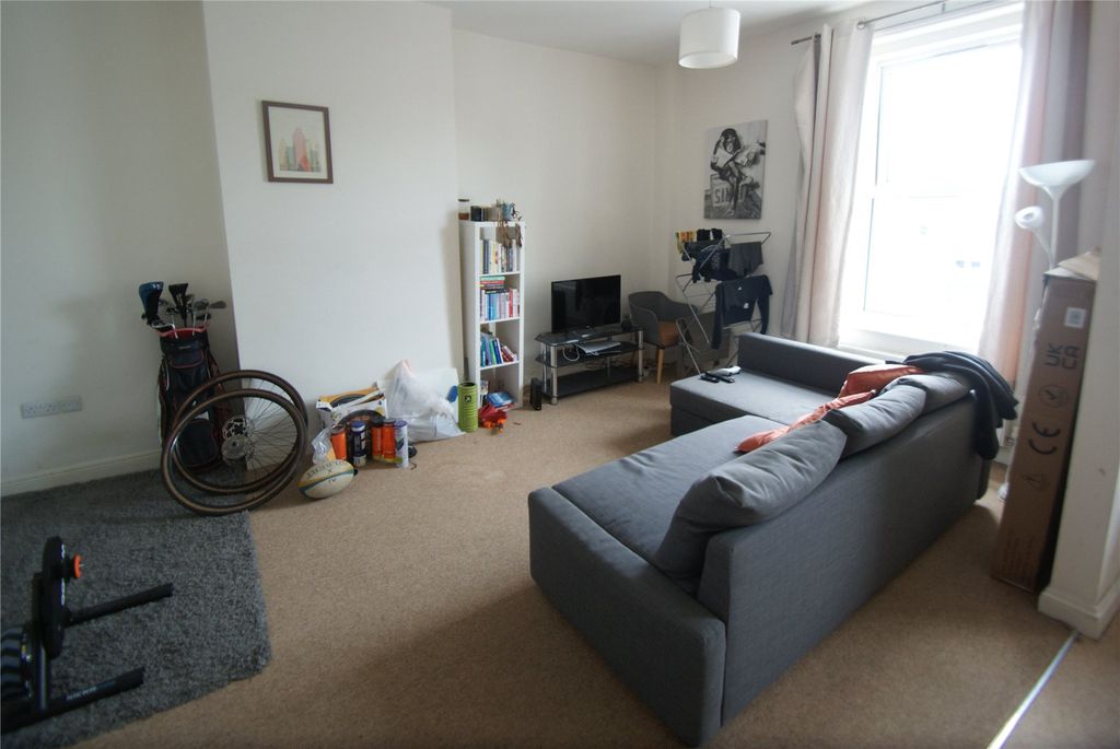 Property photo 3 of 6 Picture No. 09