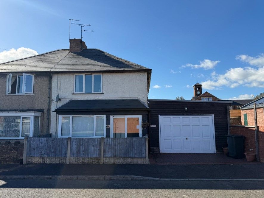 Property photo 1 of 12