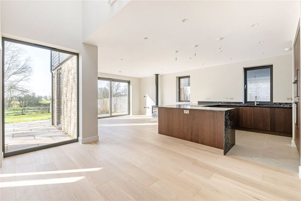 Property photo 2 of 14 Open Plan Kitchen