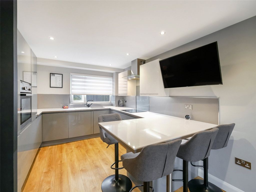 Property photo 3 of 20 Picture No. 06