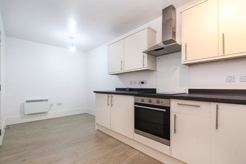 Property photo 3 of 10 Kitchen/Diner