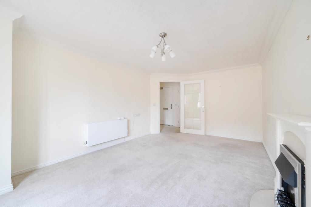 Property photo 3 of 18 Internal View