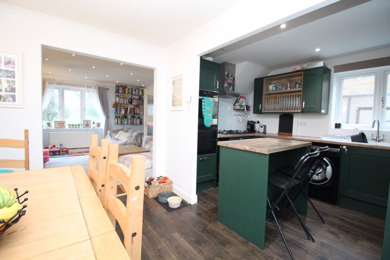 Property photo 3 of 13 Kitchen/Diner