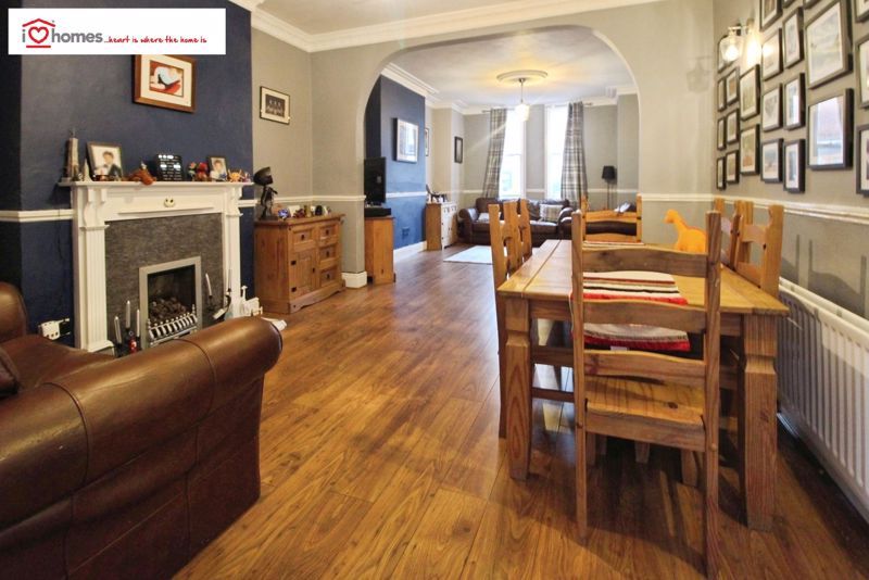 Property photo 3 of 30 Photo 23