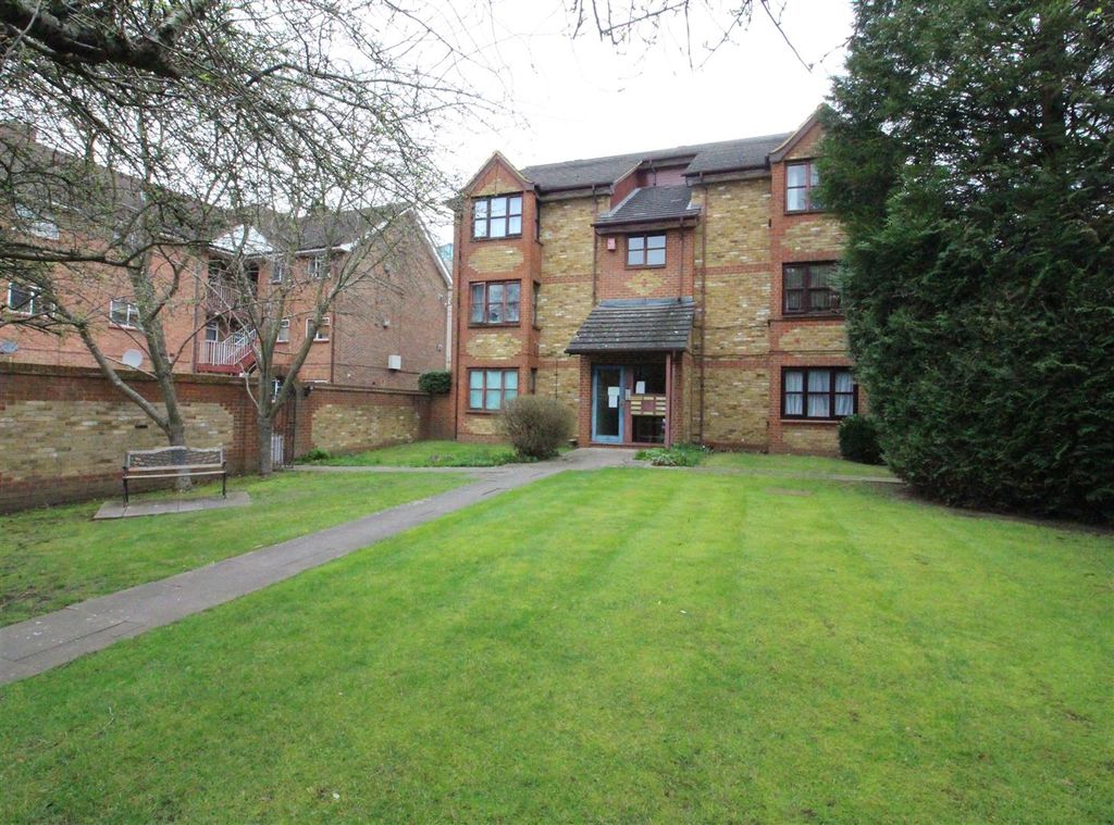 Property photo 1 of 6 Img_8554-Min.Jpg