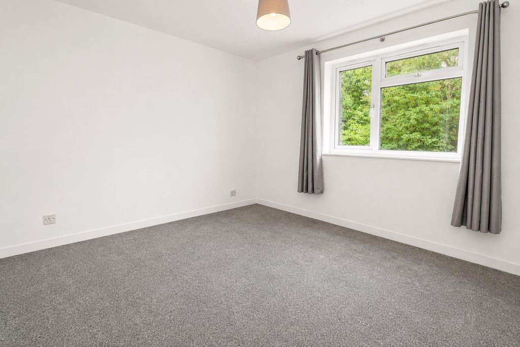 Property photo 3 of 5 8cc43020-06c6-4974-8cd3-B34F653A9ce5.Png
