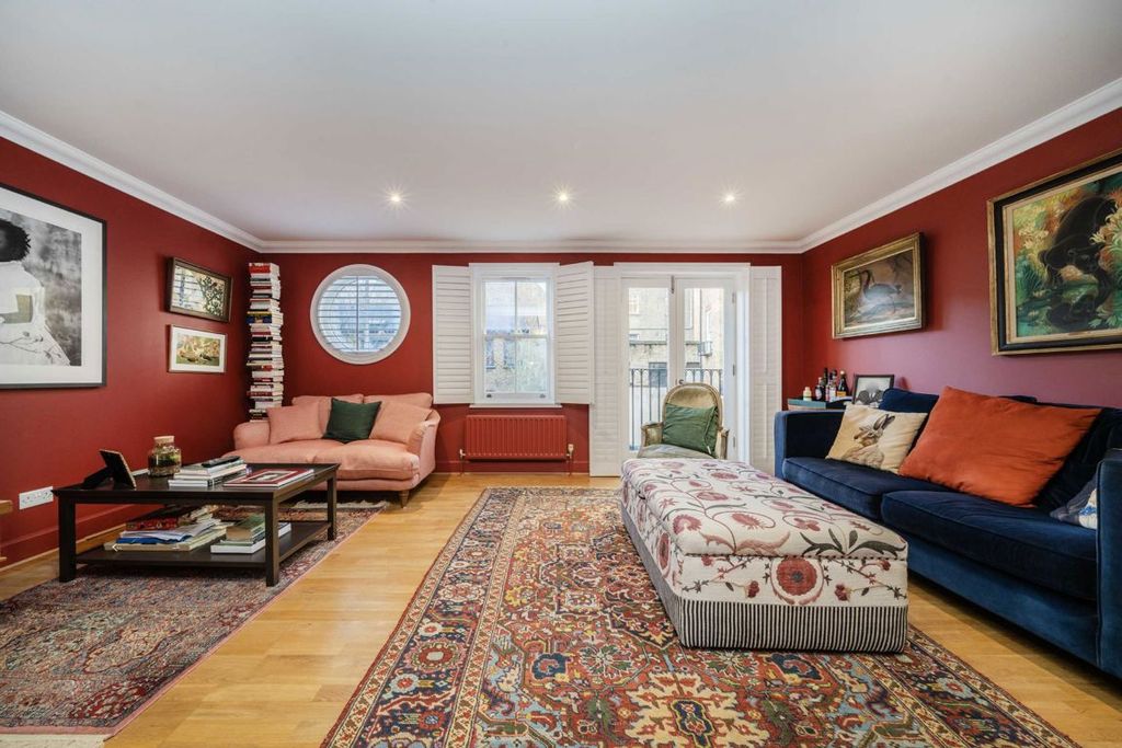 Property photo 2 of 9