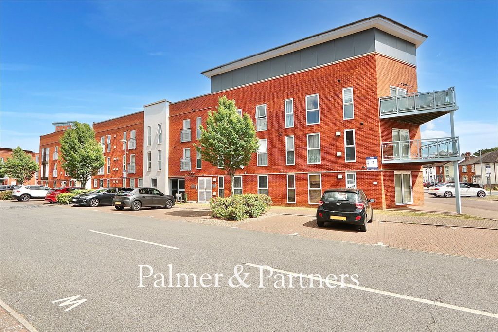Property photo 1 of 13 Picture No. 04