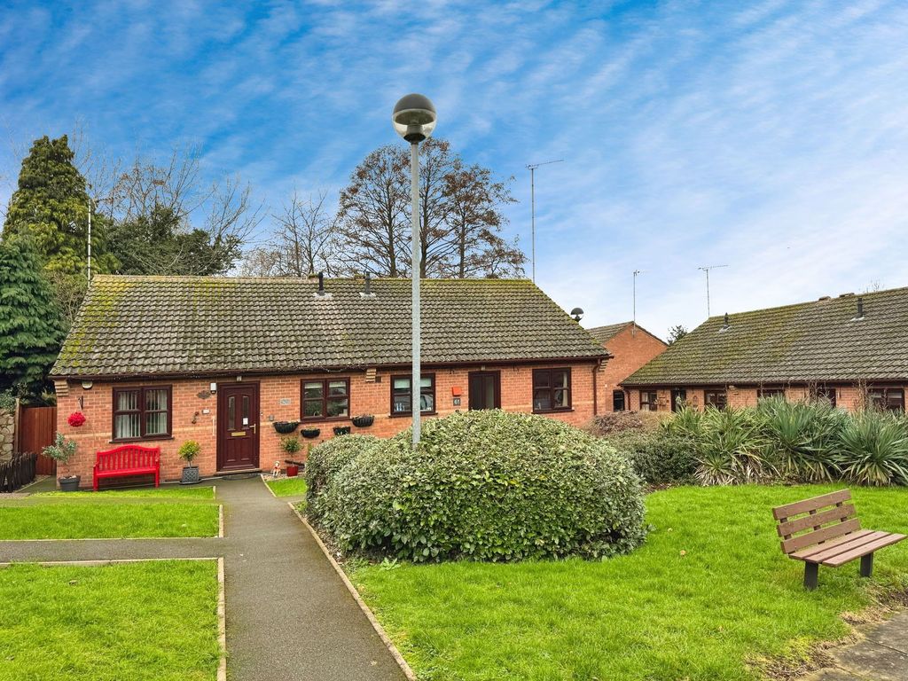 Property photo 2 of 21