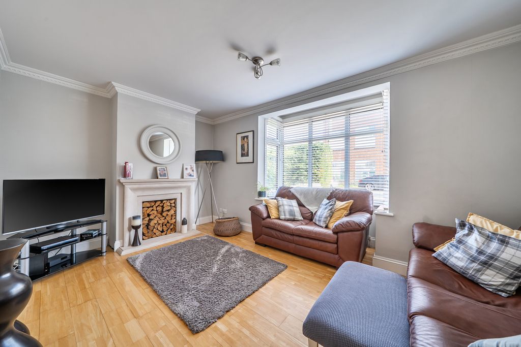 Property photo 2 of 20 1419188-8-699F29A...