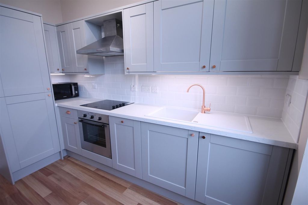 Property photo 2 of 9 2.Jpg