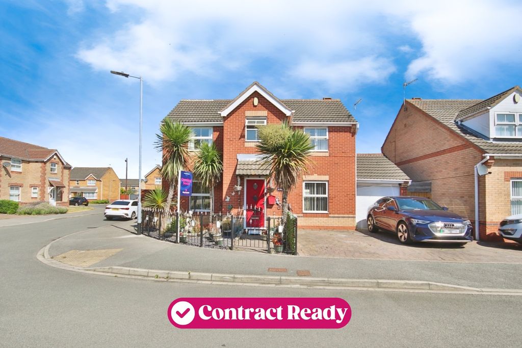 Property photo 1 of 16 4319400