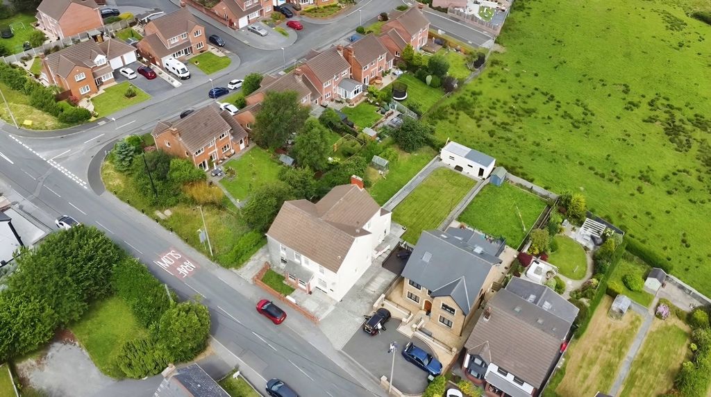 Property photo 1 of 36 4317663
