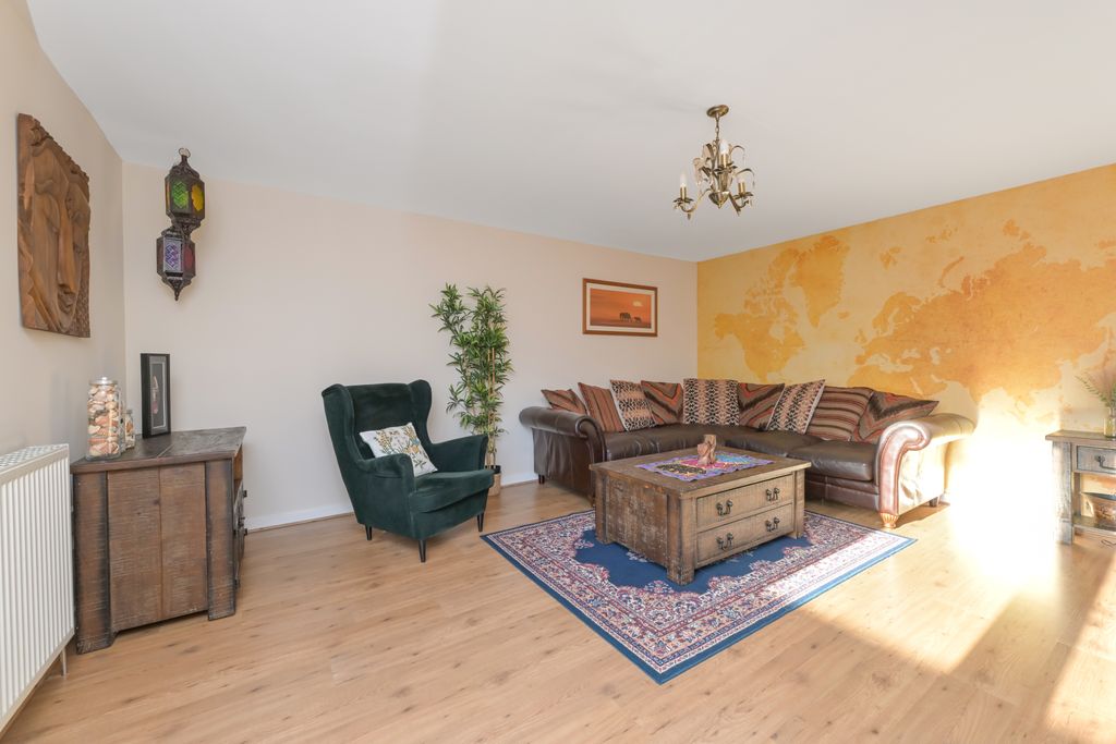 Property photo 3 of 15 Property Image 3