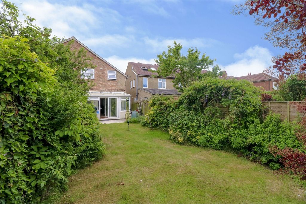 Property photo 2 of 15