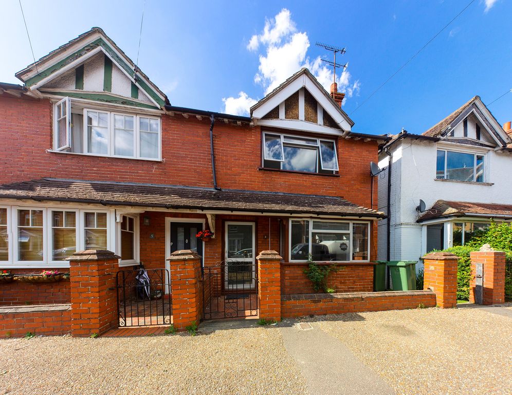 Property photo 1 of 11