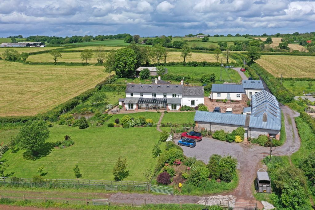 Property photo 1 of 26 Chapple