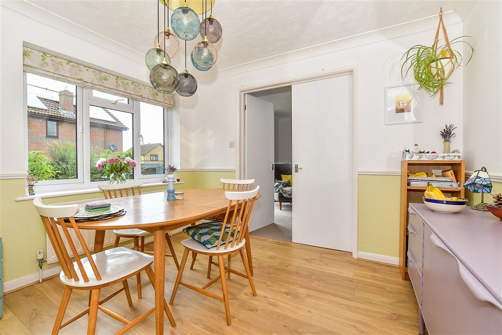 Property photo 3 of 18 Dining Room