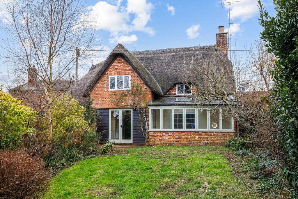 Property photo 1 of 12