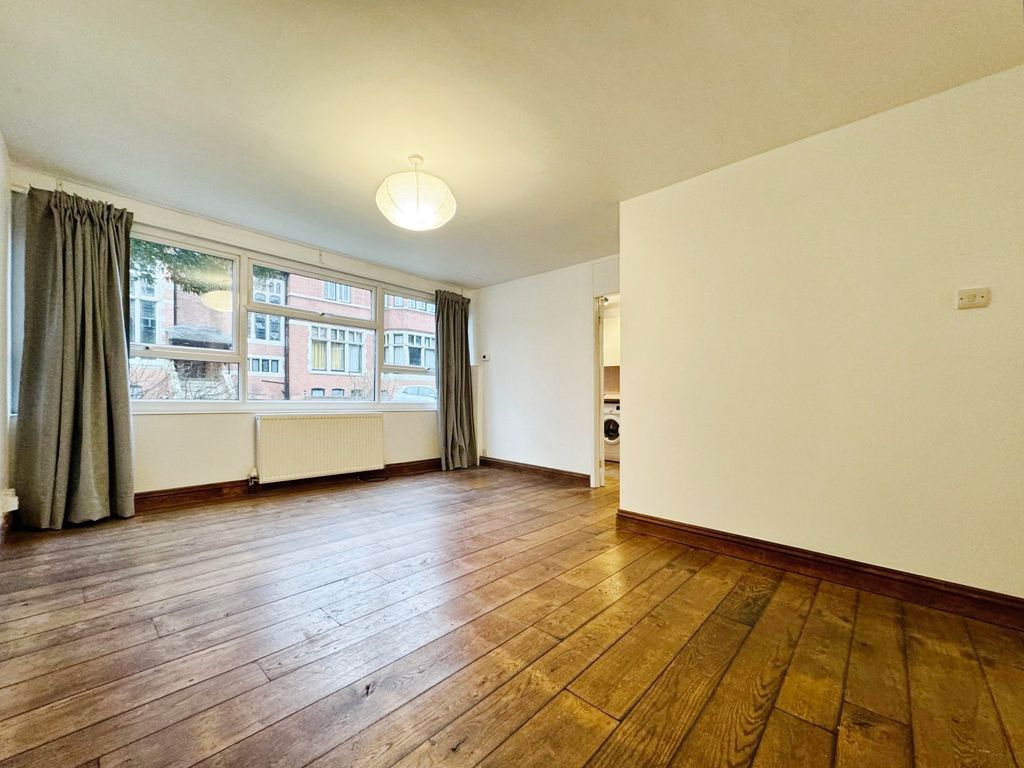 Property photo 2 of 12 Picture No. 42
