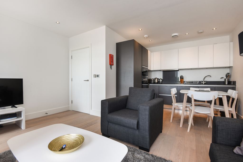 Property photo 2 of 9 188279 (2)