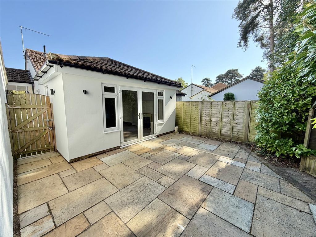 Property photo 3 of 12 Img_5883.Jpeg