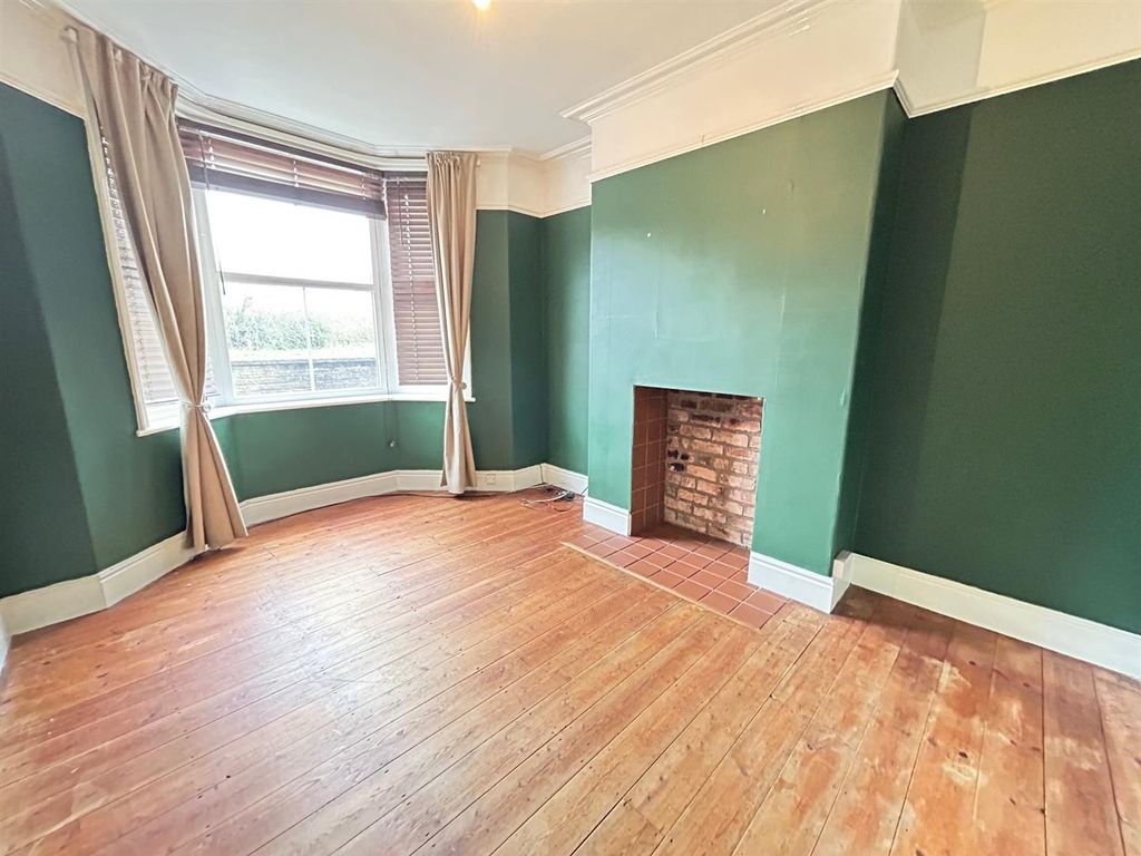 Property photo 2 of 10 2.Jpg