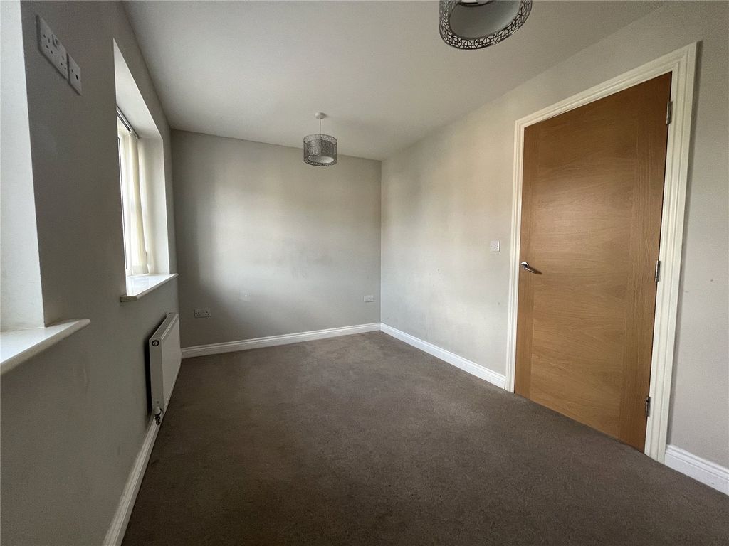 Property photo 3 of 9 Picture No. 20