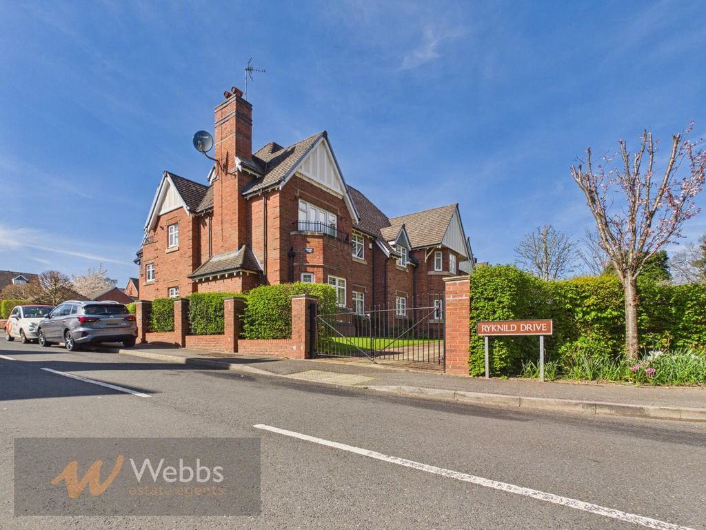 Property photo 1 of 31 Cam05244G0-Pr0274-Still049.Jpg