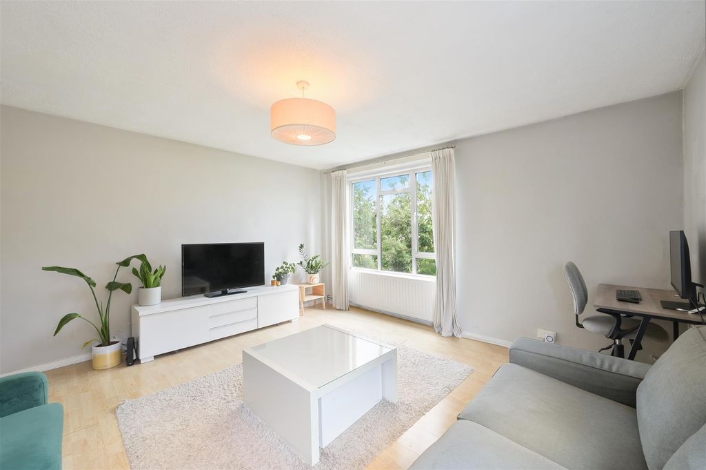 Property photo 1 of 11 7.Jpg