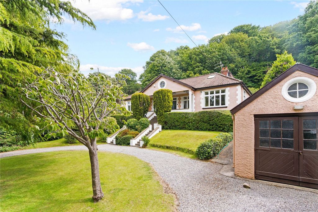 Property photo 2 of 24 Front