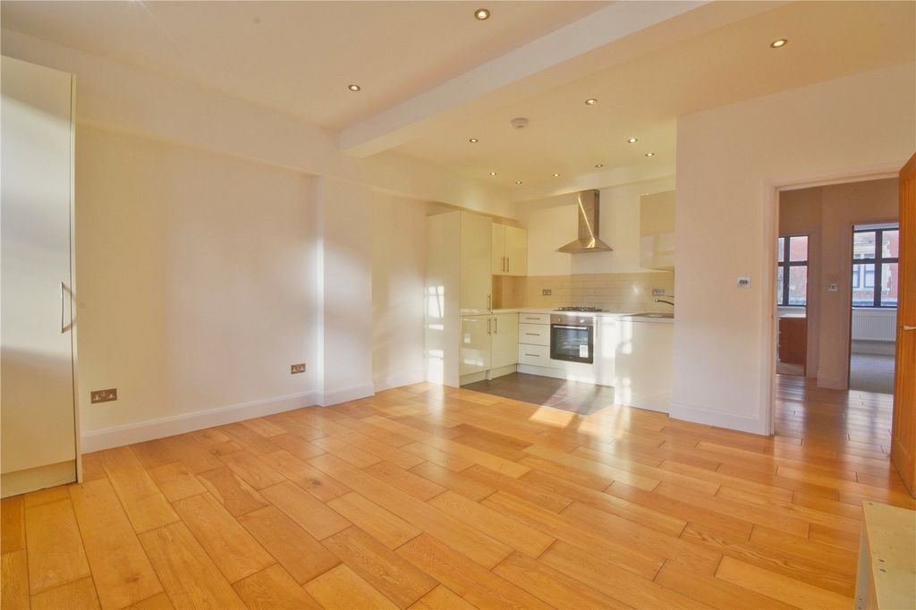 Property photo 3 of 10 Picture No. 03