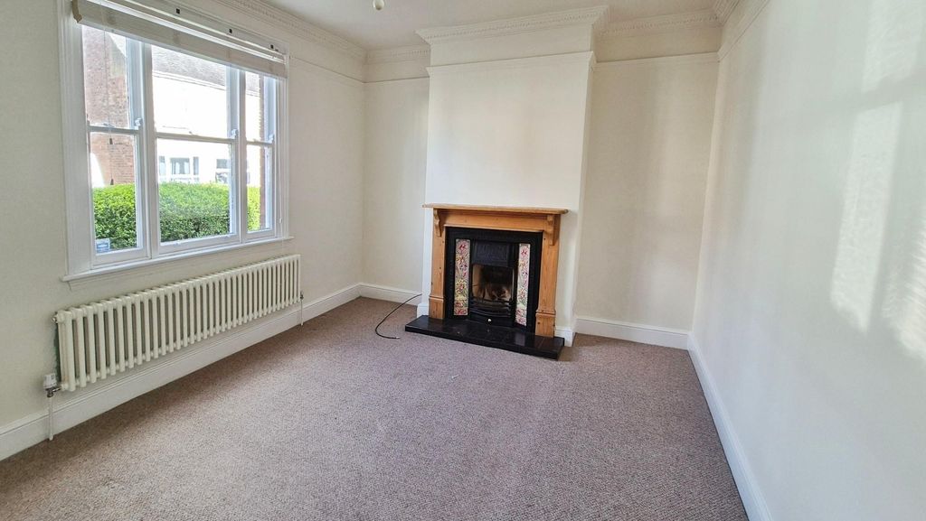 Property photo 3 of 49 Fab484c2-20250424_165203.Jpg