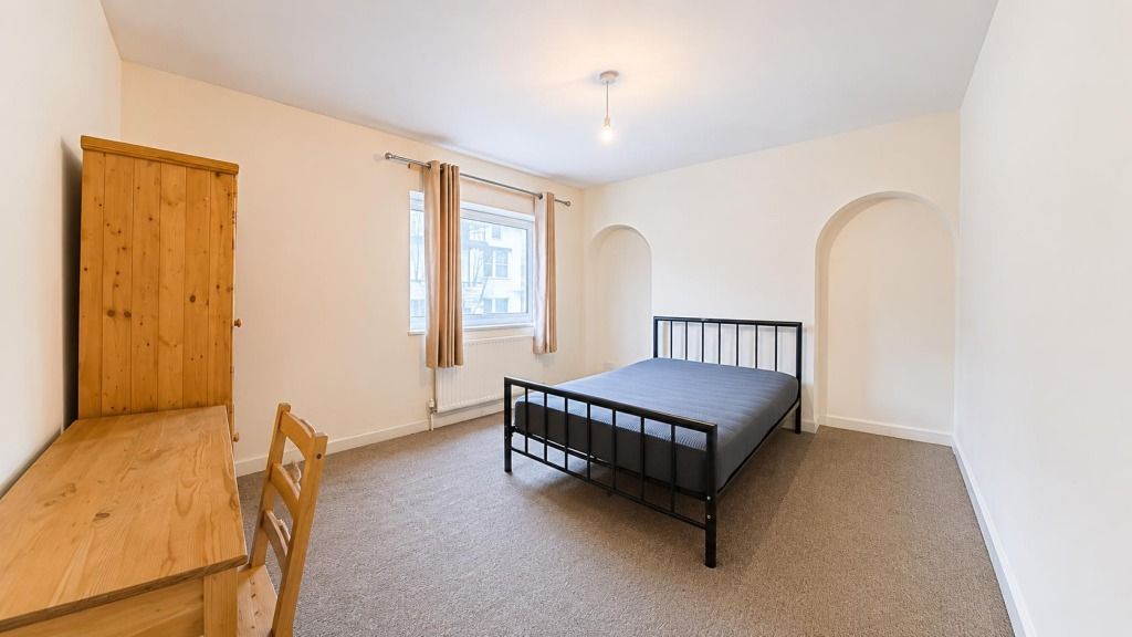 Property photo 1 of 10 5200380
