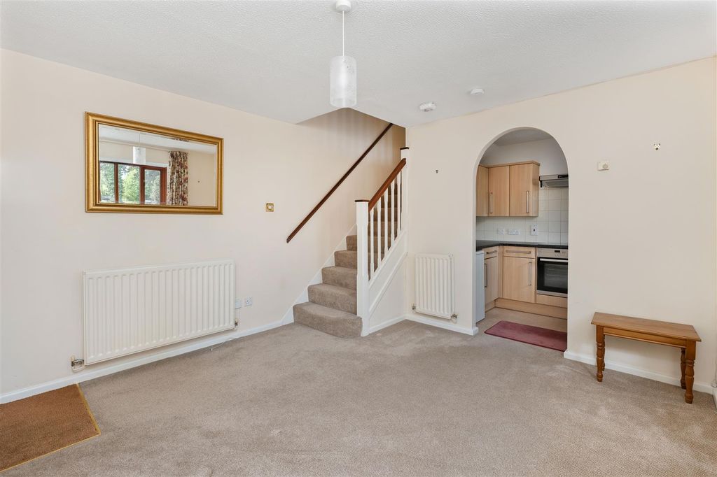 Property photo 2 of 7 85 Parklands, Banbury-11.Jpg