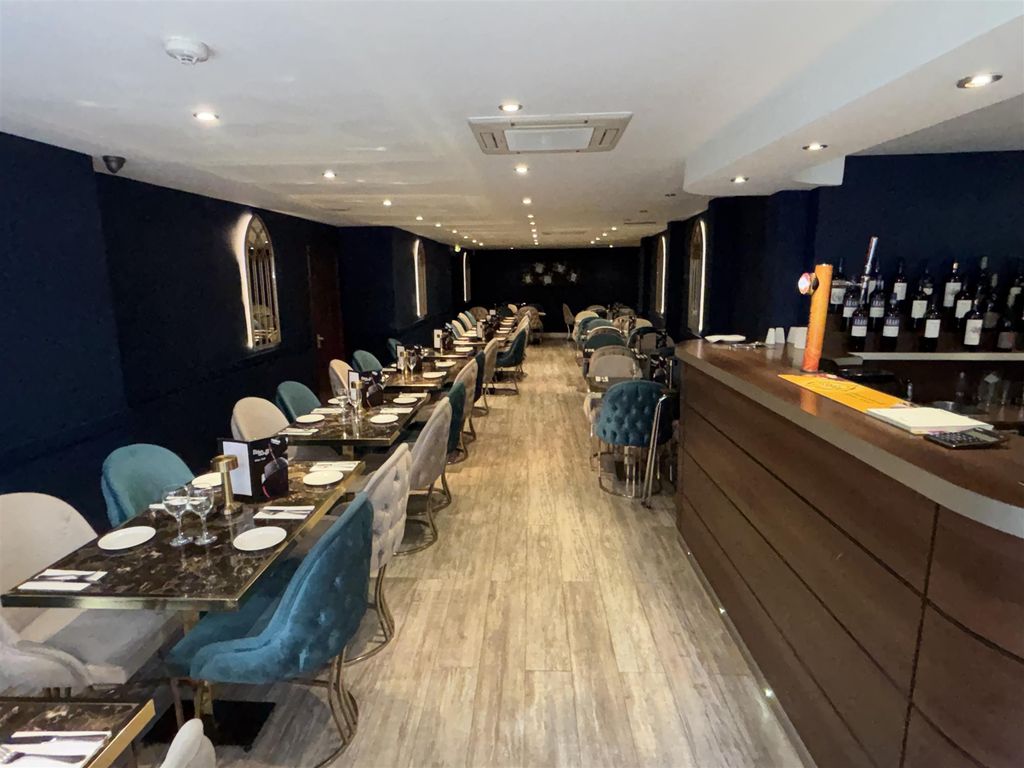 Property photo 1 of 8 Photo 0