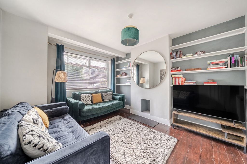 Property photo 1 of 7 1497273-1-6A632d3...