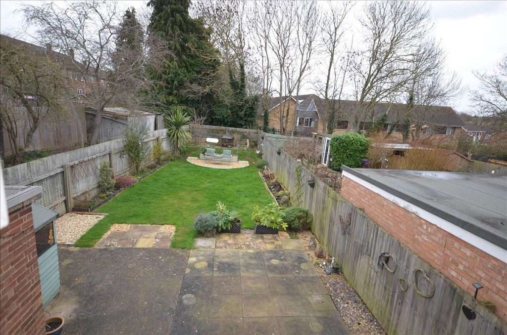 Property photo 2 of 7