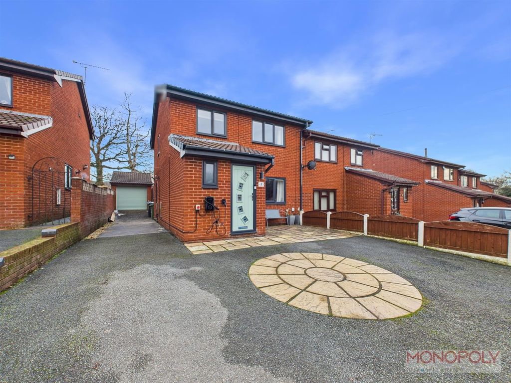 Property photo 1 of 27 Cam04439G0-Pr0205-Still028.Jpg