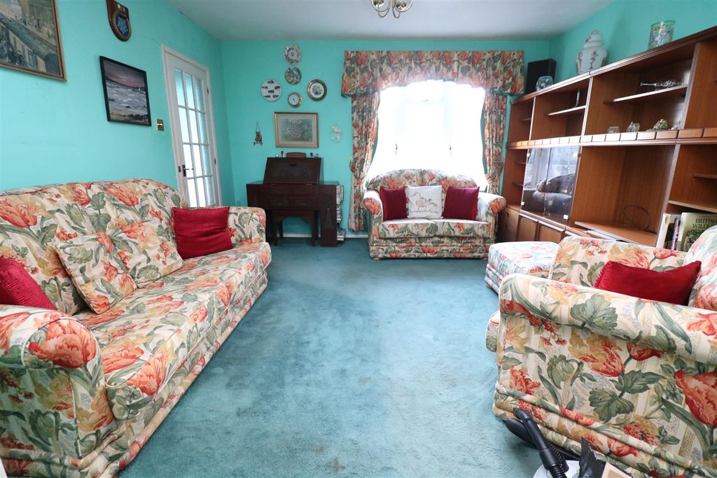 Property photo 2 of 18 Img_6226.Jpg