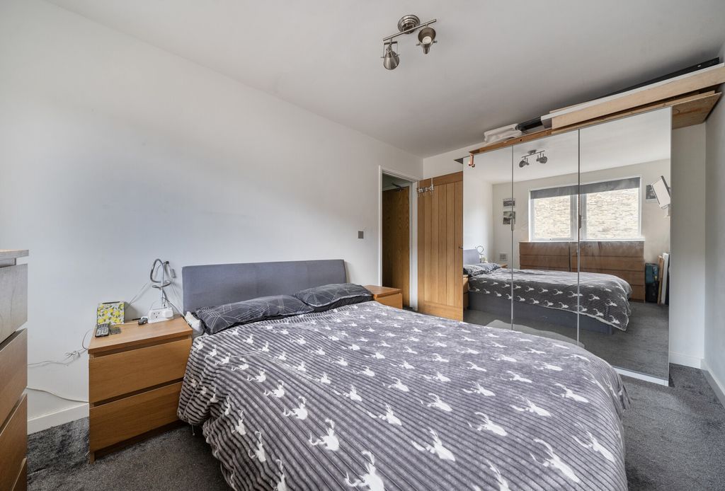 Property photo 3 of 11 Picture 3