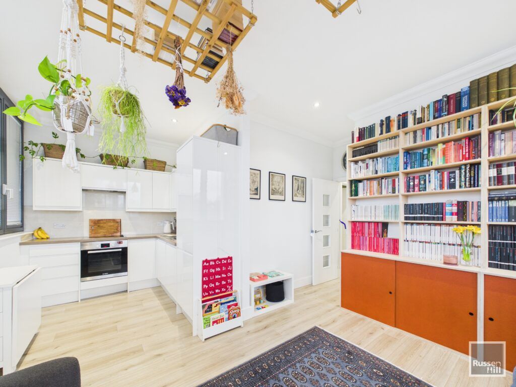 Property photo 3 of 15