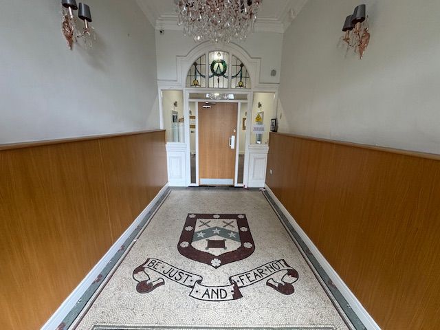 Property photo 3 of 18 Entrance Porch