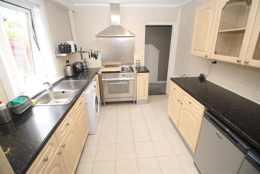 Property photo 3 of 21 Img_0595.Jpg