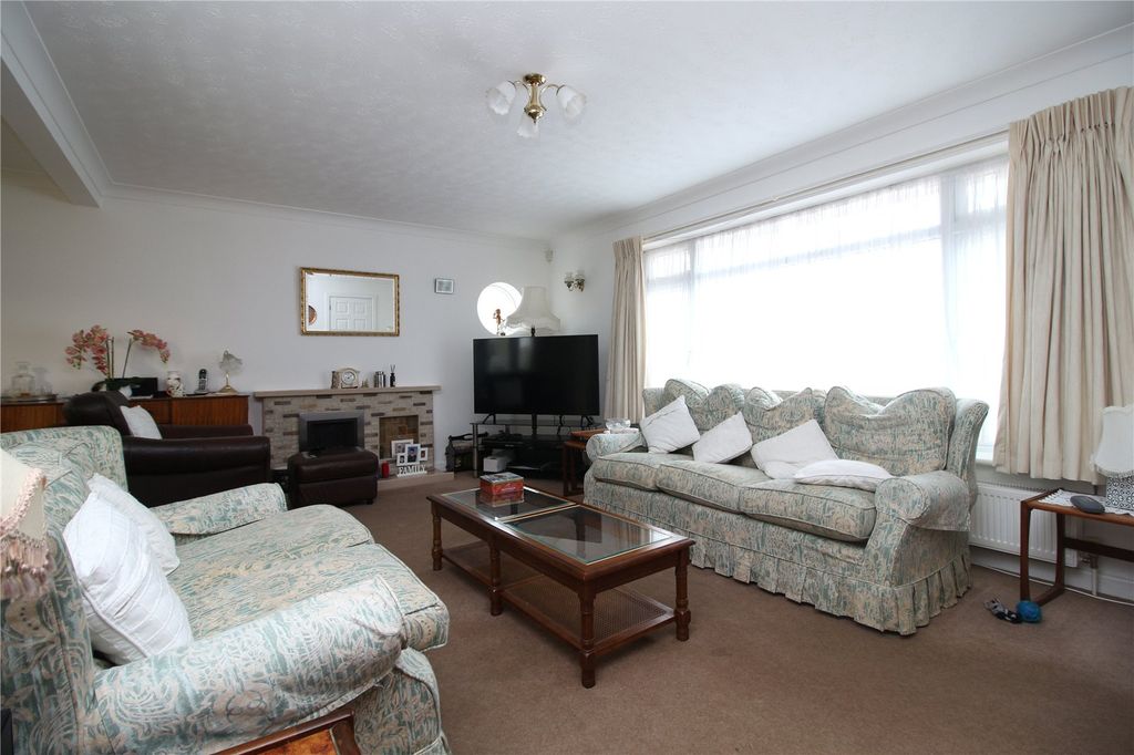 Property photo 2 of 14 Picture No. 02