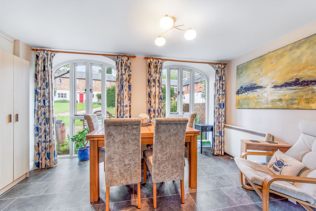 Property photo 3 of 22