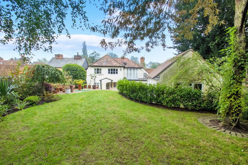 Property photo 1 of 13 Garden