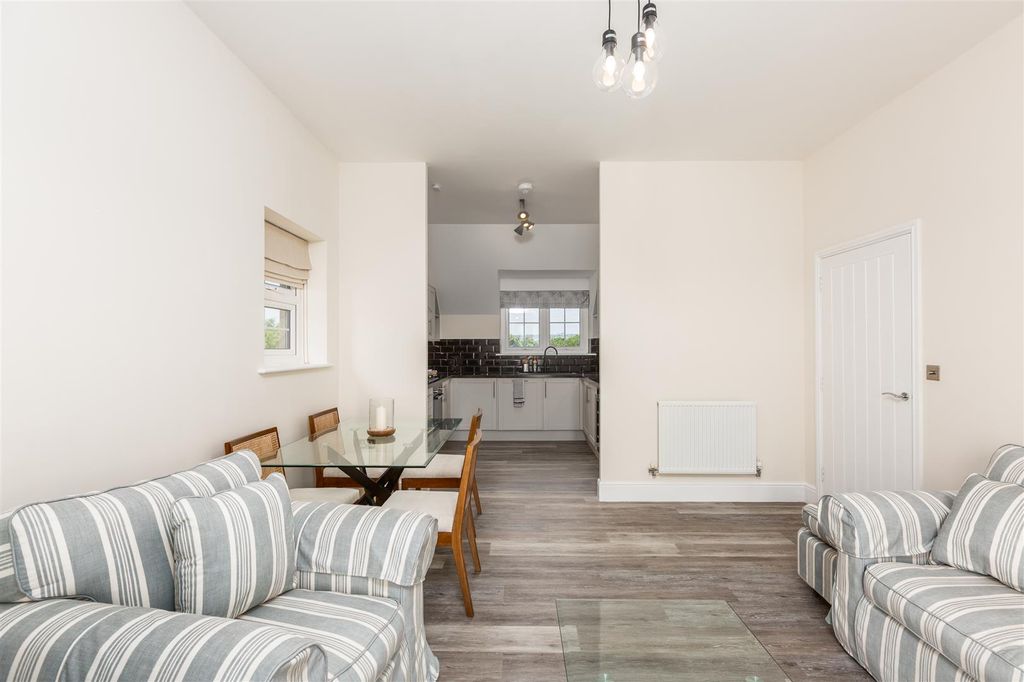 Additional image 8 of 2 bed flat for saleY Corsydd, Llanelli SA15