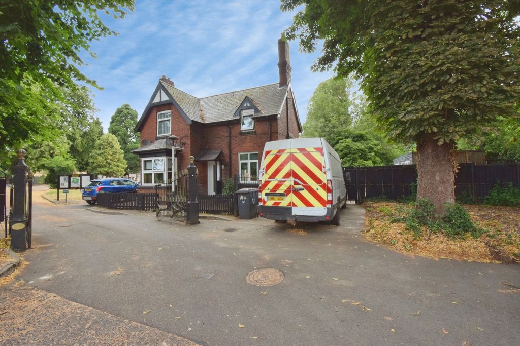 Property photo 2 of 2 Pbox-Img.Jpg