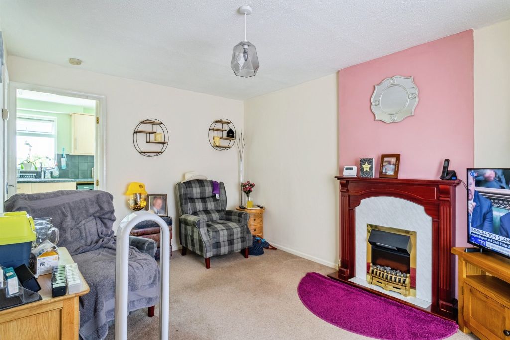 Property photo 3 of 21